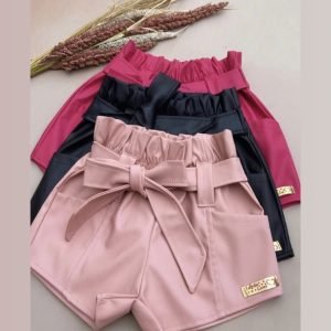Short em couro